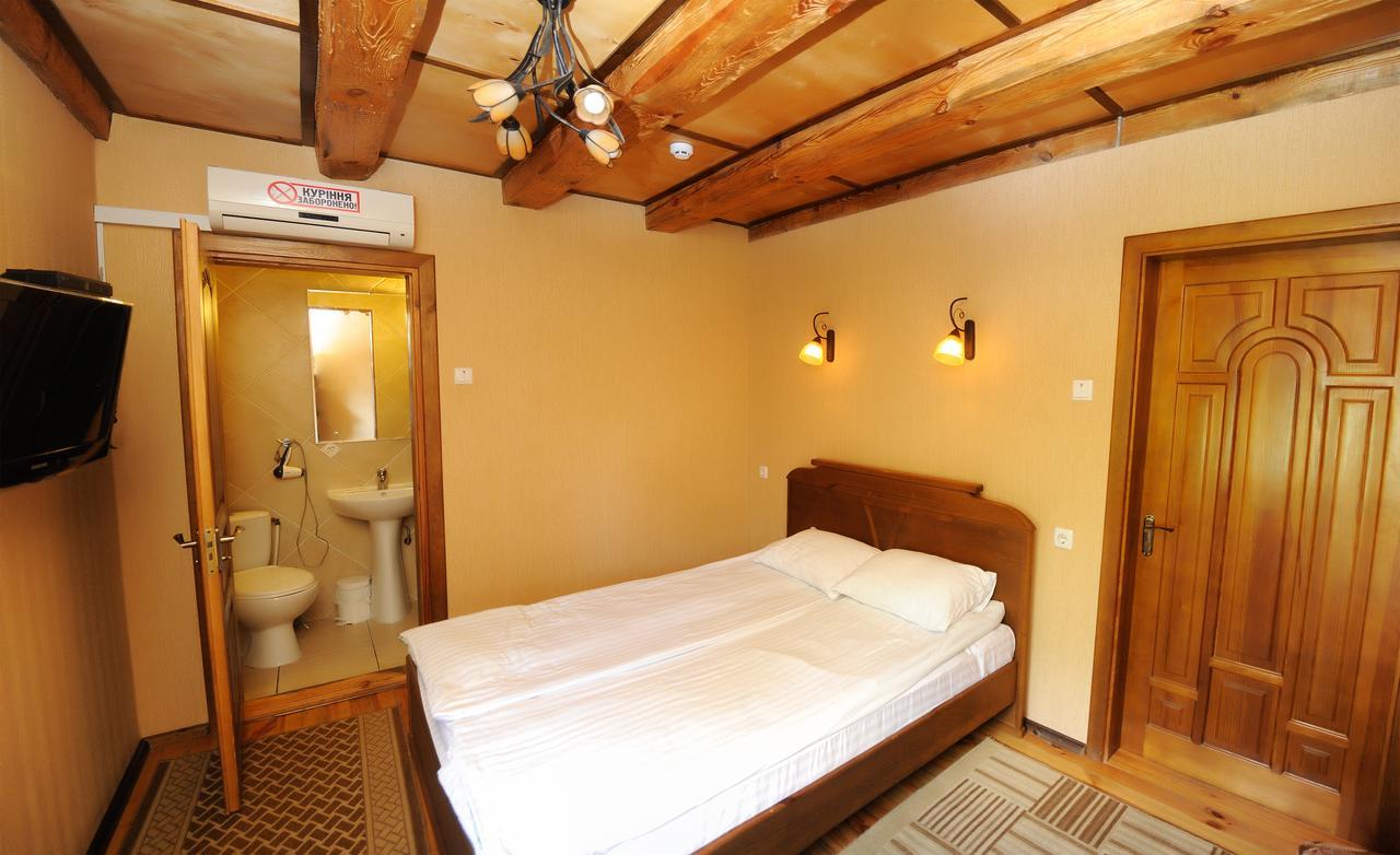 Bastion Motel Samostrely Dış mekan fotoğraf